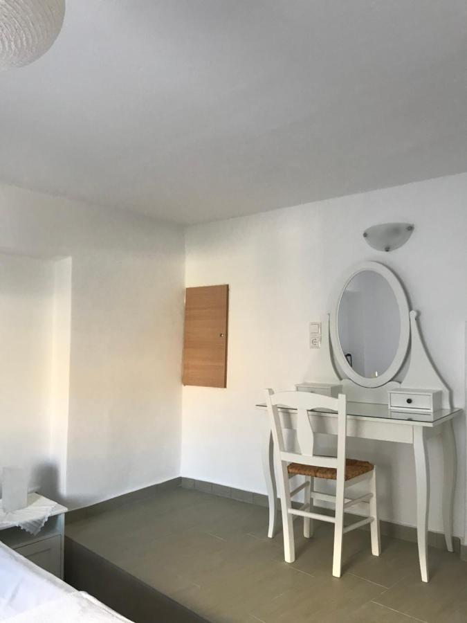 Vegera Apartment 'Ostria', Stavros Donoussa Buitenkant foto